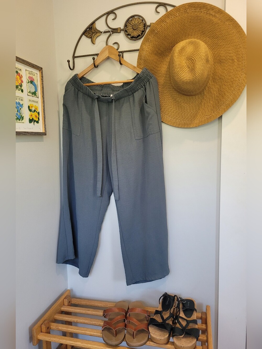 Retrology Wide Leg Capri Pants